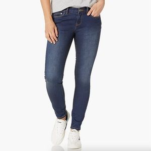 NWOT Mountain Khakis Women’s Genevieve Skinny Jean Classic Fit Dark Wash Sz 10P